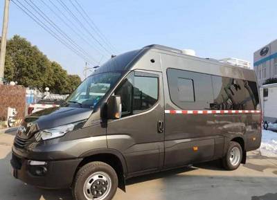 萊比錫灰色，進(jìn)口依維柯B型房車，你見過沒？